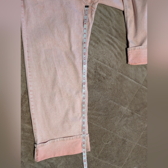 Pilcro Anthropologie Cuffed Oversized High-Rise Wide-Leg Jeans - Size 31P - Picture 8 of 17